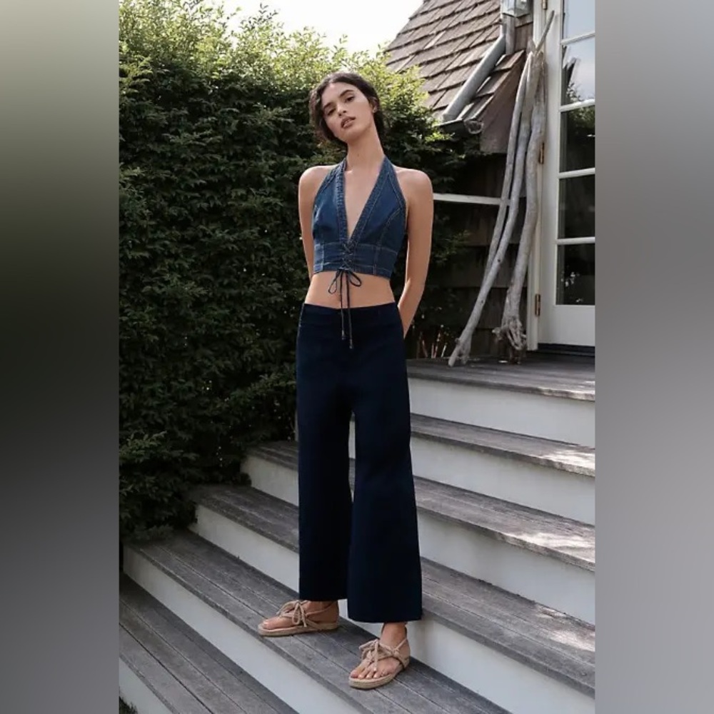 Anthropologie Navy Wide-Leg Pants with White Top - Picture 3 of 7